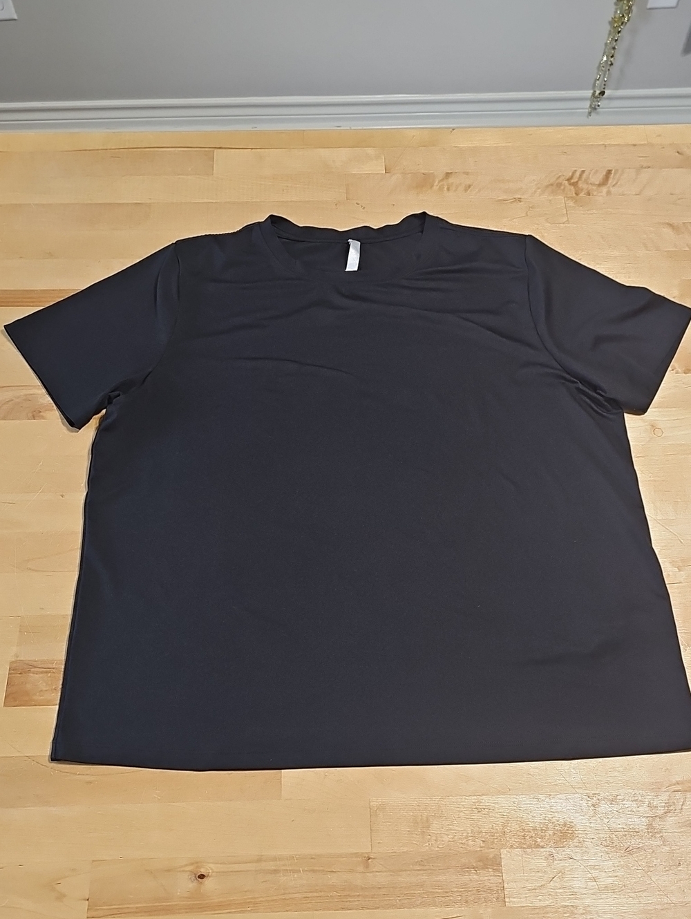 Fabletics Black Short Sleeve Performance Tee